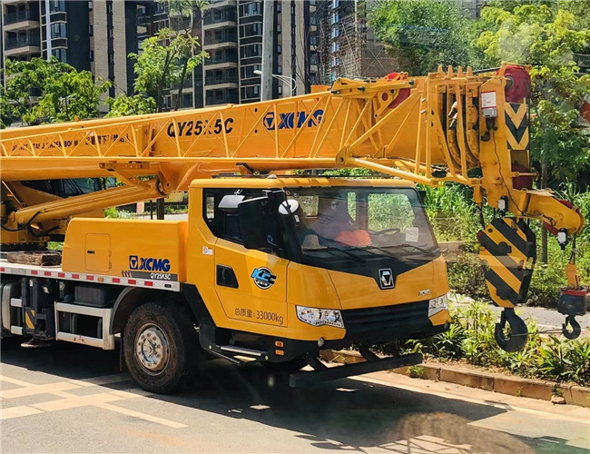 上饶市大件设备吊装租赁吊车